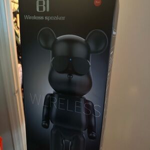 Red bear brick Wireless Bear Speaker